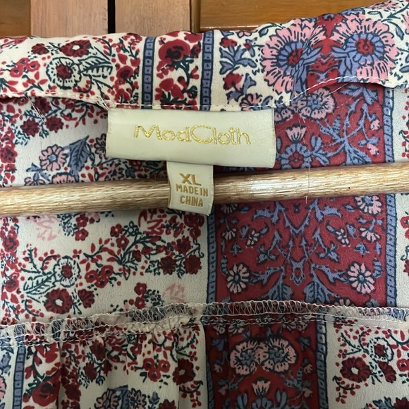 Modcloth paisley sleeveless top XL - Picture 3 of 3